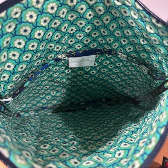 Vera Bradley Rhythm & Blues Aqua Green Hipster Crossbody Bag Retired Paisley EUC - Picture 4 of 14